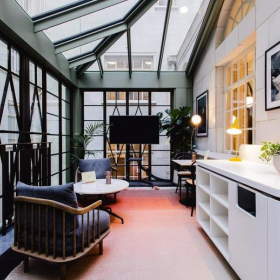 Serviced office in London. Click for details.