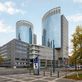 Interior of Berliner Straße 114-116. Click for details.