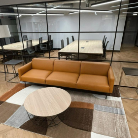 Offices at Calle de Velázquez, 50, Planta 5. Click for details.