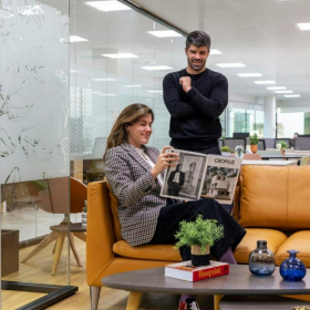 Offices at Calle del Eucalipto 33. Click for details.