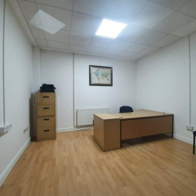 Executive suites to let in Manchester. Click for details.