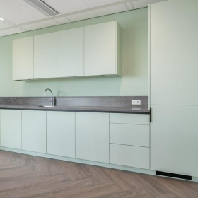 Office space - Amsterdam. Click for details.