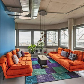 Office accomodations to rent in Berlin. Click for details.
