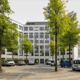 Exterior view of Grugaplatz 2-4, 5th floor. Click for details.