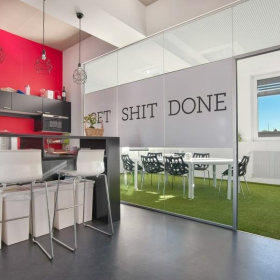 Image of Frankfurt office space. Click for details.