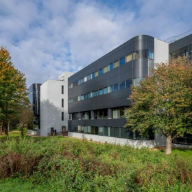 Executive suites in central Havant. Click for details.