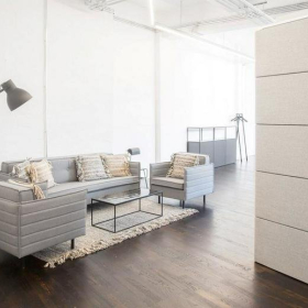 Executive offices in central Berlin. Click for details.