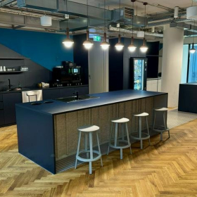 Executive suite to hire in Frankfurt. Click for details.