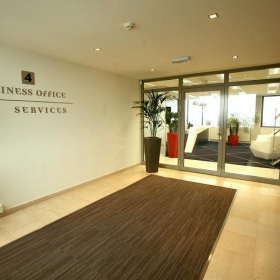 1A, rue Thomas Edison office accomodations. Click for details.