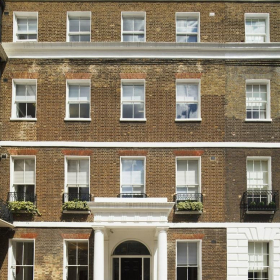 Executive office to hire in London. Click for details.