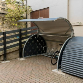 Offices at 22, Queen Street. Click for details.