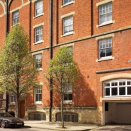London office accomodation. Click for details.