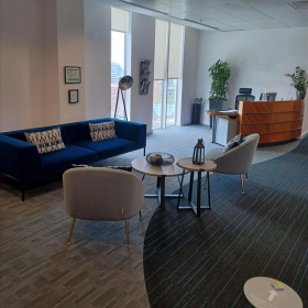 Serviced offices in central Manchester. Click for details.