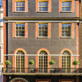 Office suites in central London. Click for details.