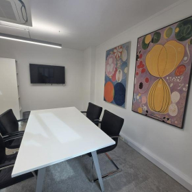 Serviced office centres to lease in London. Click for details.