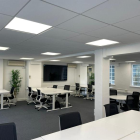 Executive suite to let in London. Click for details.