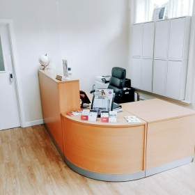 Executive office - London. Click for details.