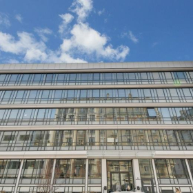 Exterior view of 100 Rue De Viliers. Click for details.