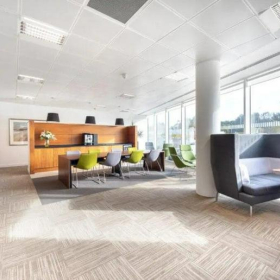 Executive office centre to hire in Reading. Click for details.