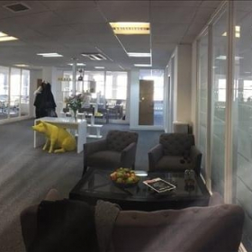 Office accomodation to hire in London. Click for details.
