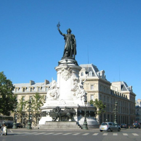 Paris office suite. Click for details.