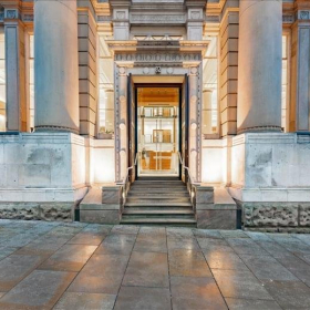 Office space - Manchester. Click for details.