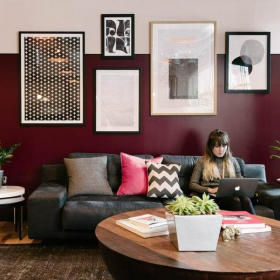 Executive office in Paris. Click for details.