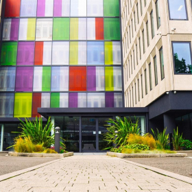 Serviced offices to hire in Farnborough. Click for details.