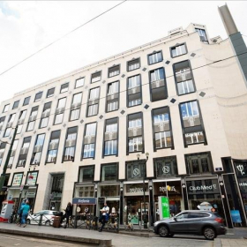 Exterior view of Stephanie Square Centre, Avenue Louise 65, Box 11. Click for details.