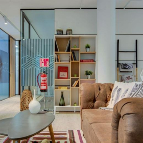 Exterior image of Calle Bahía de Pollensa 5. Click for details.