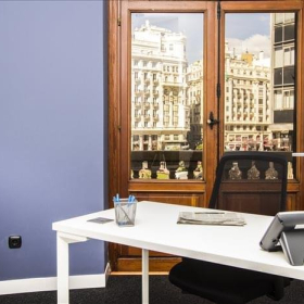 Office accomodations in central Valencia. Click for details.