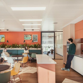 Carrer de Pere IV, 313 – 323. Click for details.