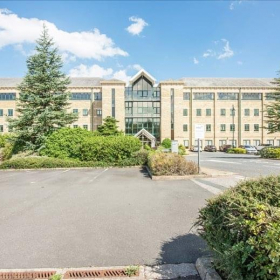 Executive offices to hire in Bradford. Click for details.