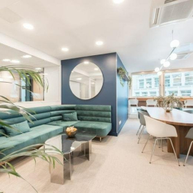 42 avenue Montaigne, Elysees Montaigne. Click for details.