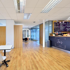 Image of Edinburgh office space. Click for details.