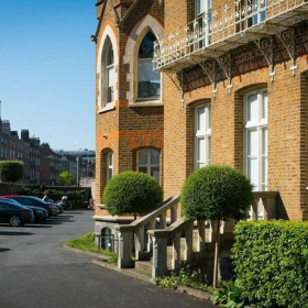 Exterior view of Hamilton House, 28 Fitzwilliam Place. Click for details.