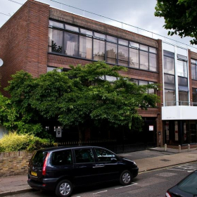 London executive suite. Click for details.