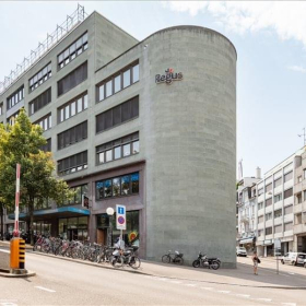 Interior of Innere Margarethenstrasse 5. Click for details.