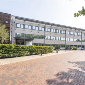 Exterior view of Robert Robinson Avenue, John Eccles House, Oxford Science Park. Click for details.