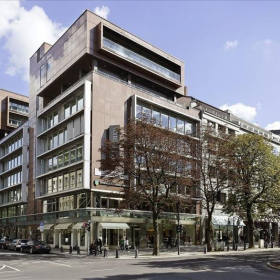 Offices at Königsallee 92a, 4th & 5th floor. Click for details.