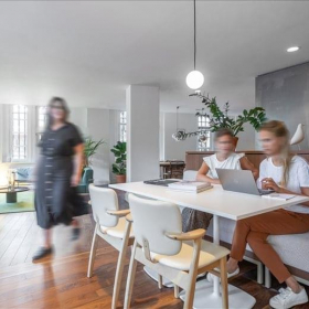 Keizersgracht 555. Click for details.