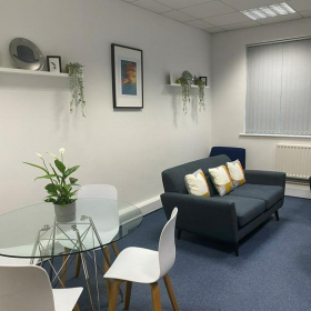 Tolworth office accomodation. Click for details.