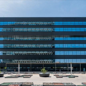 Madrid executive office. Click for details.