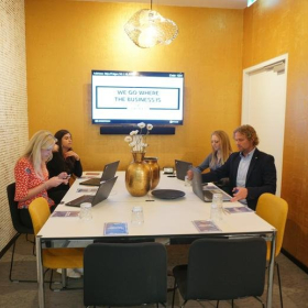 Neue Mainzer Strasse 46-50, Garden Tower. Click for details.