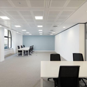 Office accomodations to hire in London. Click for details.