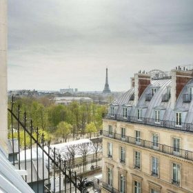 Interior of 5 rue de Castiglione. Click for details.