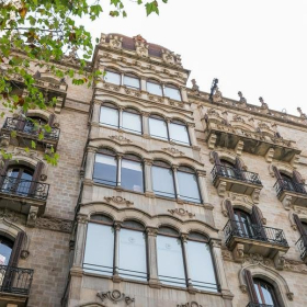 Image of Barcelona executive office. Click for details.