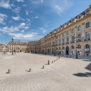 Office suites in central Paris. Click for details.