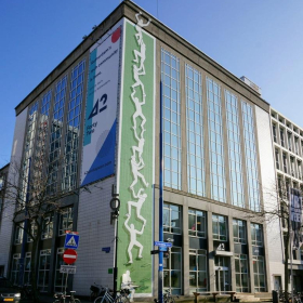 Image of Rotterdam office suite. Click for details.