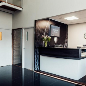 Invincible Road, Shieling House Business Centre office accomodations. Click for details.